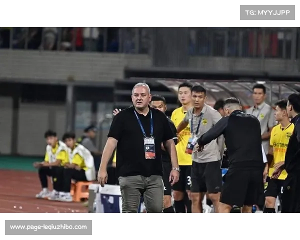 张外龙带领重庆铜梁龙冲超后首签锁定阿根廷国脚锋霸 曾在上港进球如麻值得期待