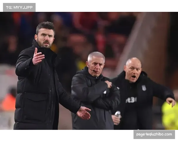 卡里克简化战术体系激活曼联中场 四连胜背后信任哲学解析 卡里克简化战术体系激活曼联中场 四连胜背后信任哲学解析